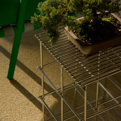 Dezeen Showroom New Releases: Inside the Newsletter Featuring Haldane's Scaffolding-Inspired Outdoor Table