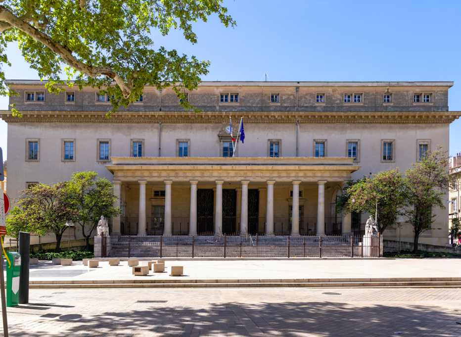 Aix-en-Provence : il met la carte grise au nom de sa fille de 9 ans, elle se retrouve endettée à cause de ses amendes