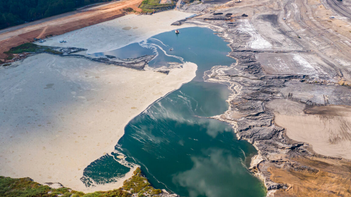 Environmentalists Unite Against Trump's Coal Ash Rollbacks: What's at Stake for America's Drinking Water