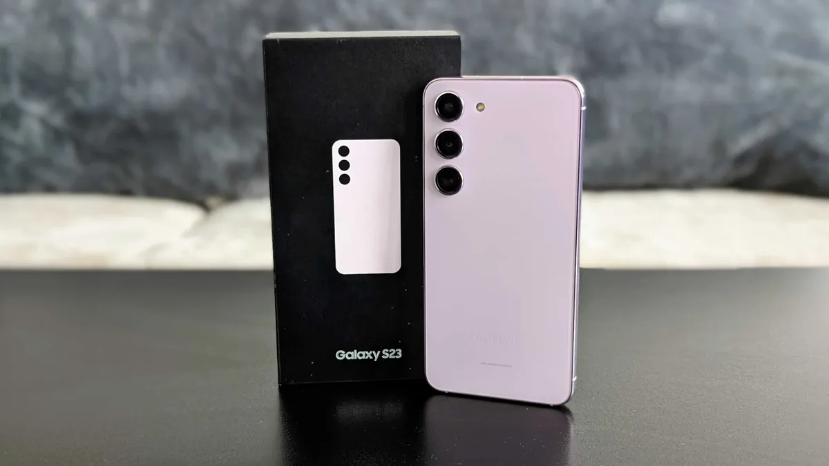 Galaxy S23 Users Report Serious Issues After One UI 8.5 Update — Here's What You Need to Know