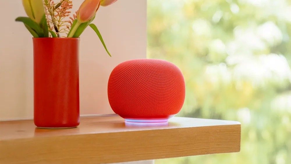 Hate Everything Google Is Doing Right Now? This Android-Powered Phone Is Paradoxically What You Need
