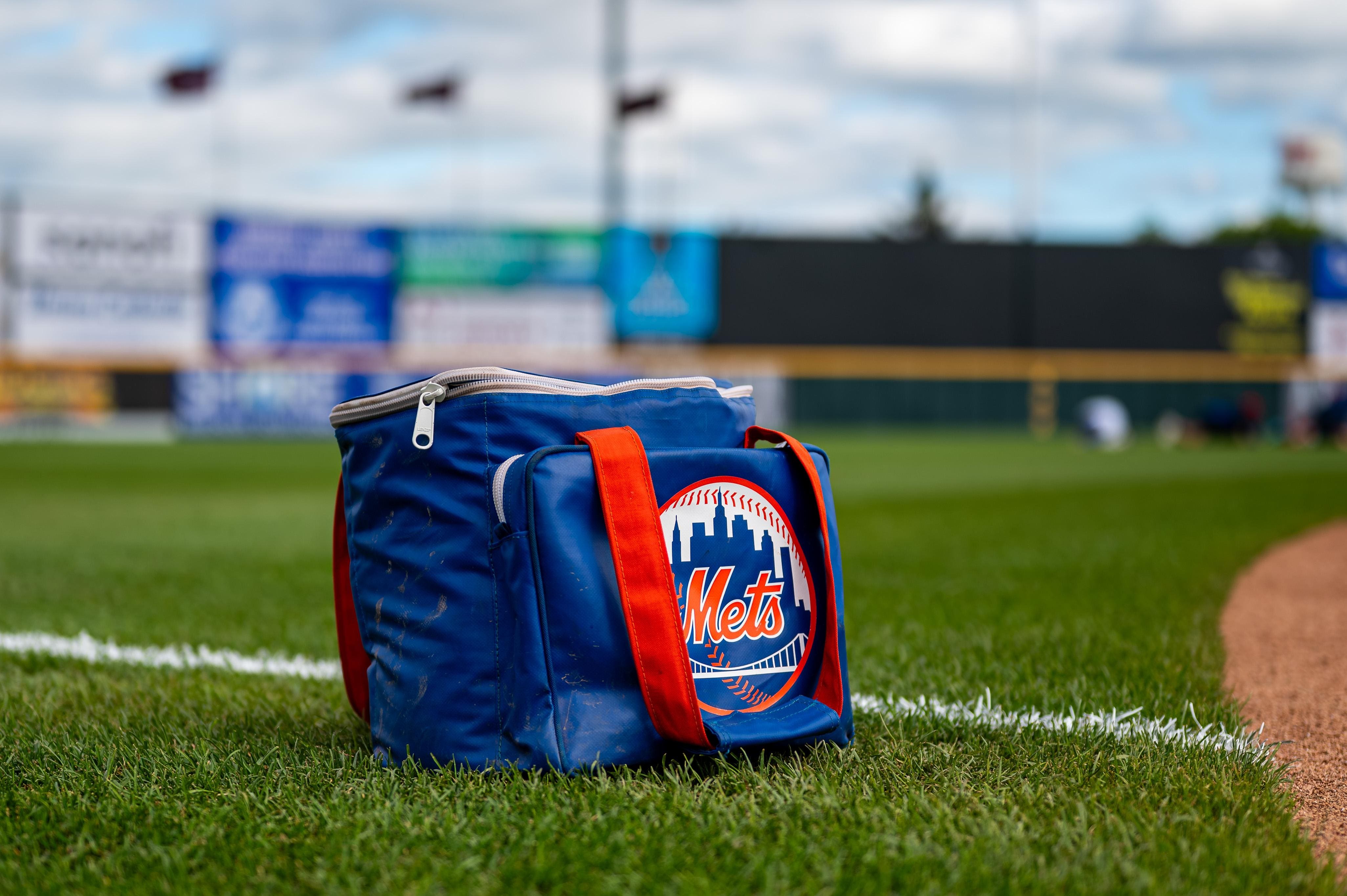 Mets Announce Death Of 8-Year MLB Veteran Traded To Red Sox In Blockbuster Deal