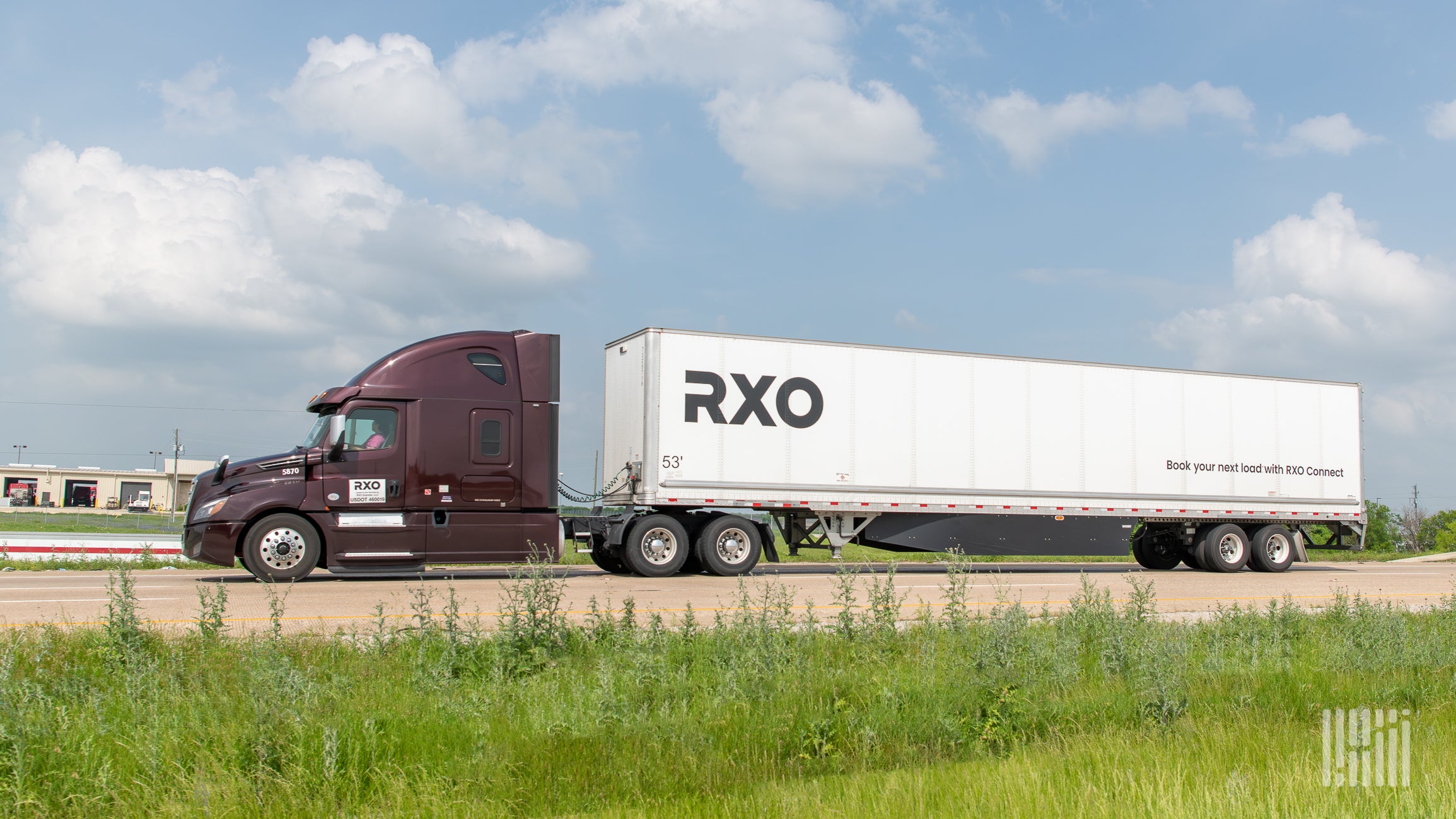 RXO's Debt Rating Affirmed by S&P Global, But Negative Outlook Remains