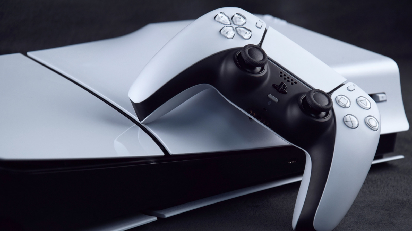 Why A PlayStation 5 With A Disc Drive Is The Best Model You Can Buy